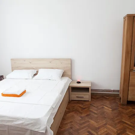 Old House 2 Apartament *